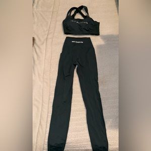 1st Phorm Leggings/Bra Set